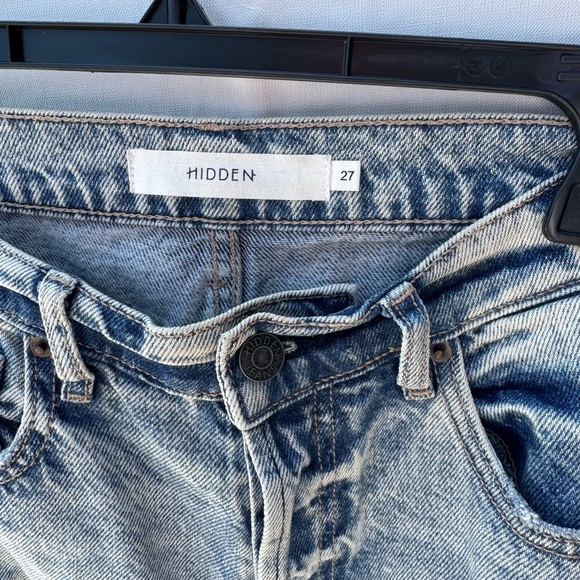 High Rise Distressed Jeans - Blue - Picture 3 of 8